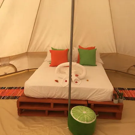 Glamping Due Amici Hotel Palomino Exterior photo