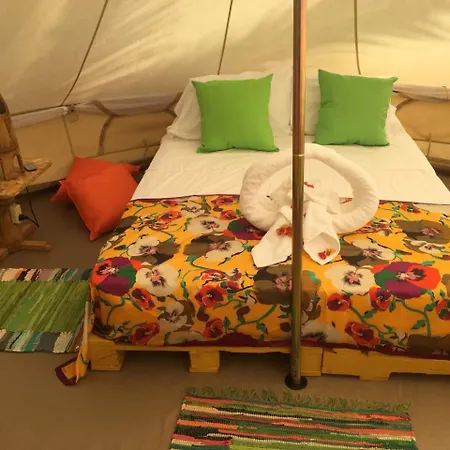 Glamping Due Amici Hotel Palomino Exterior photo