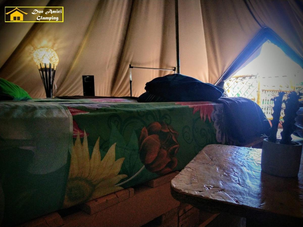 Glamping Due Amici Palomino