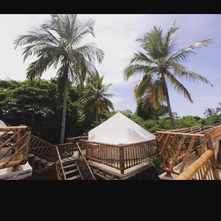 Glamping Due Amici Luxury tent Palomino